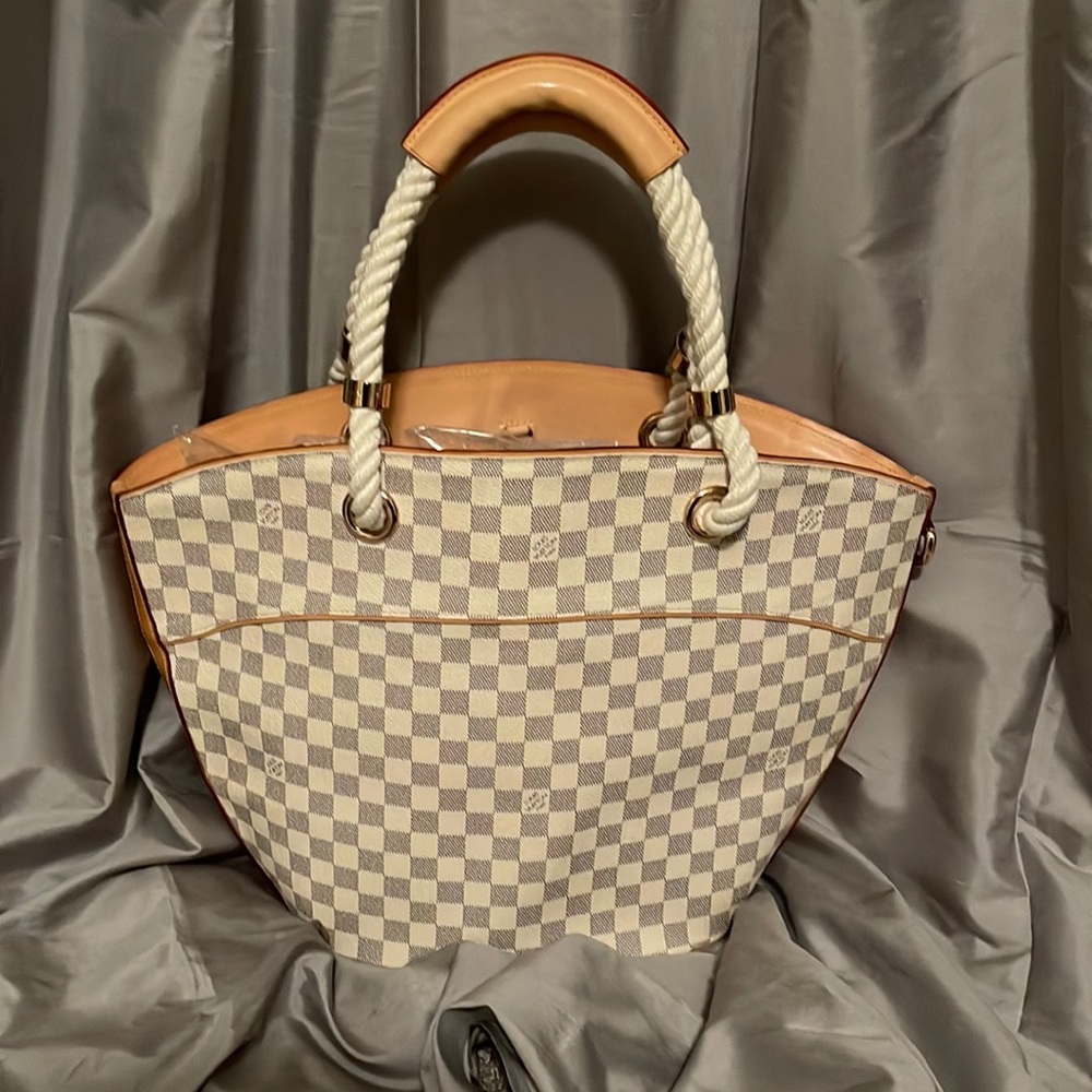 Louis Vuitton Pampelonne GM Damier Azur tote - NWOB- 100% authentic & very rare